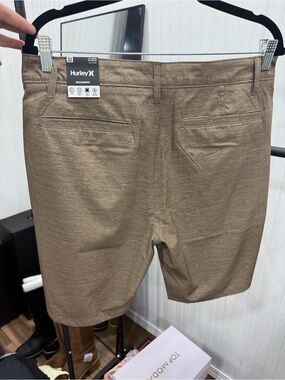 NWT Hurley Men's Brown Flat-Front Walkshorts